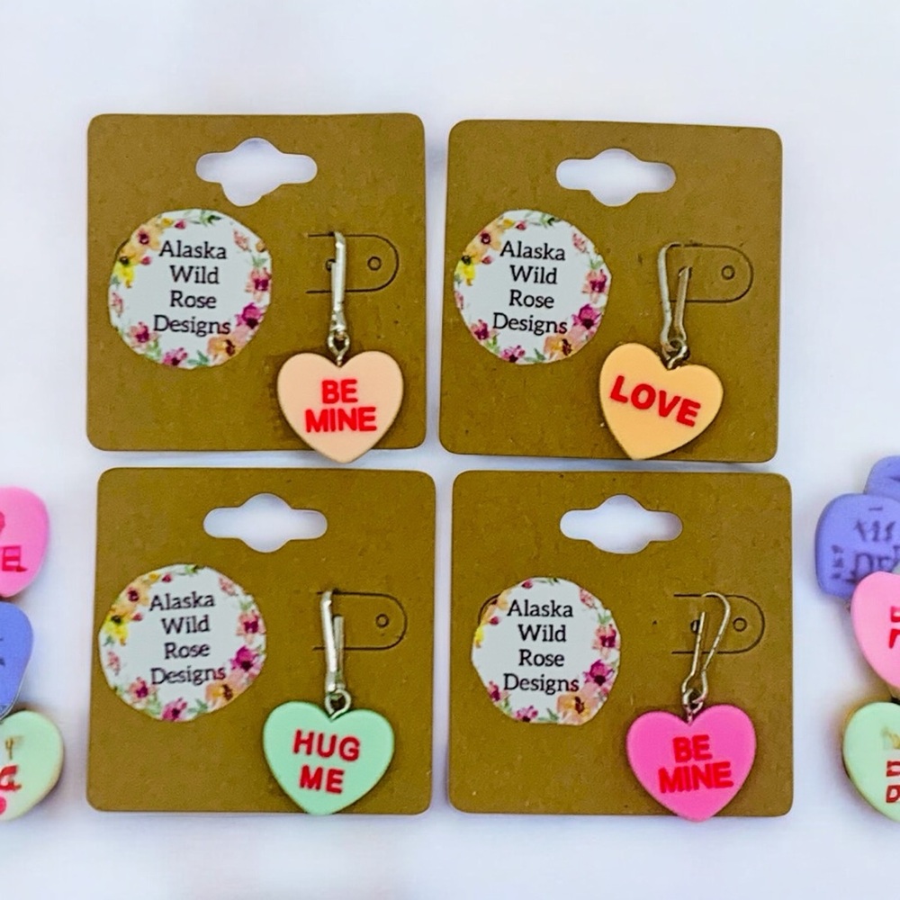 5 Conversation Hearts Charms for Valentine inserts Zipper Pull, Purse, & Shoes.